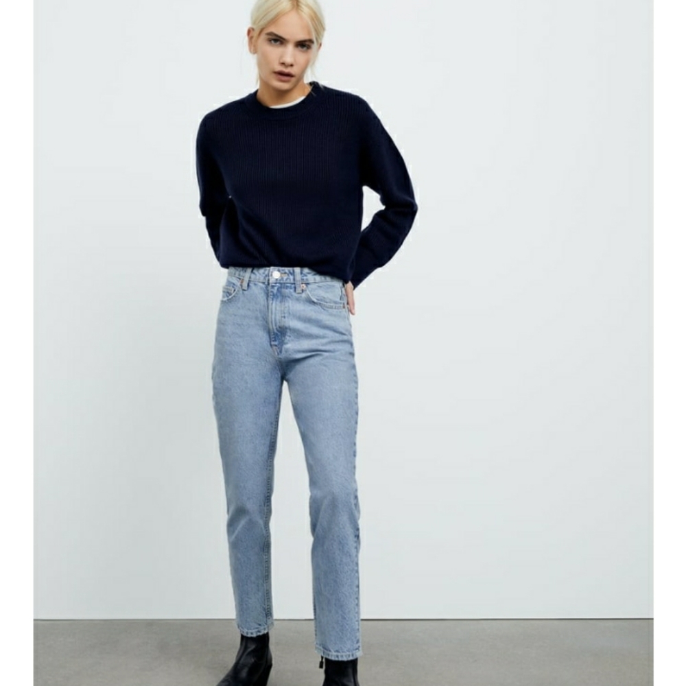 Zara High Rise Mom Jeans Lightwash Blue Denim Size 0 NEW With Tags NWT - Picture 2 of 13